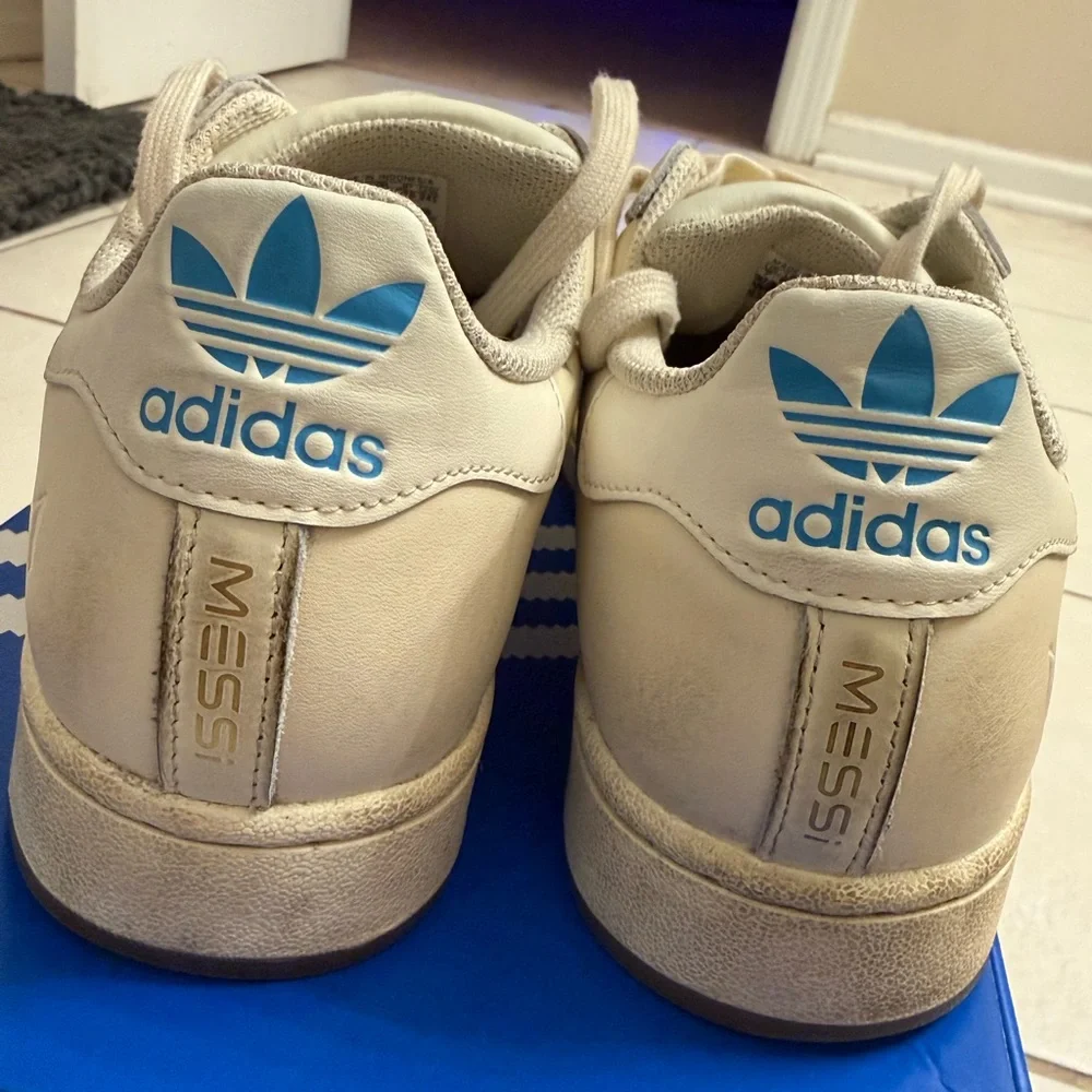 ADIDAS Superstar Messi Argentina colors sz US  M7/W8